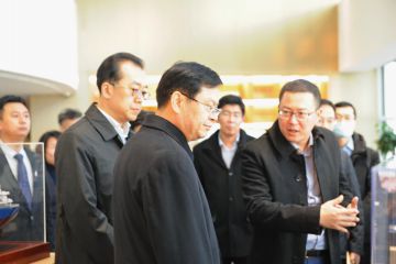 青岛市委副书记、代市长赵豪志到公司调研